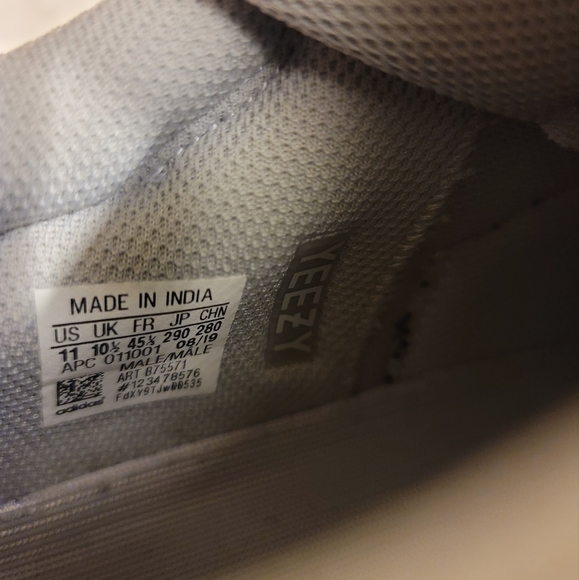 ADIDAS YEEZY 700 WAVERUNNER, size 11 - Picture 7 of 9